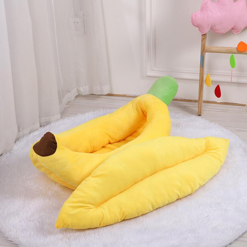 猫窝 ペット用 あったか バナナ型 フルーツ 猫ハウス クッション付き 寒さ対策 ペットベッド(x40)