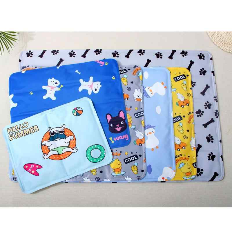 ペット用 冷却マット 犬 猫用 冷感マット 接触冷感 涼感 物理冷却 暑さ対策 夏用 接触冷感 涼感 ひんやり 快適(x10)