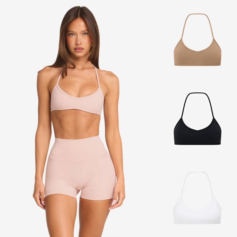 ヨガウェア レディース 上下セット スポーツブラ 短パン スパッツ ノンワイヤー パッド付き トレーニングウェア ランニング フィットネス 吸湿速乾 ストレッチ 伸縮性 ブラック ホワイト パープル ピンク ベージュ