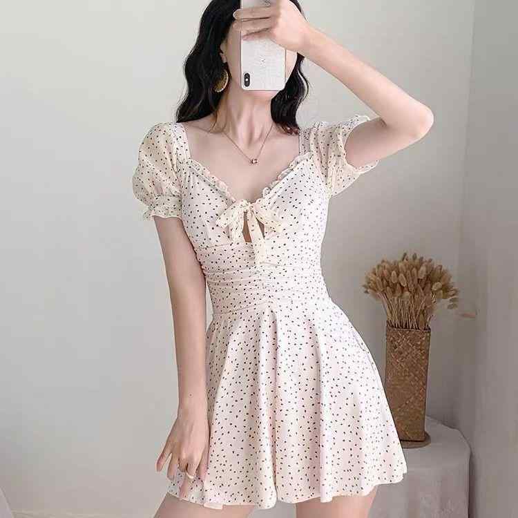 水着 レディース ワンピース 韓国 ドット柄 かわいい 体型カバー 小胸 盛れる リゾート 温泉