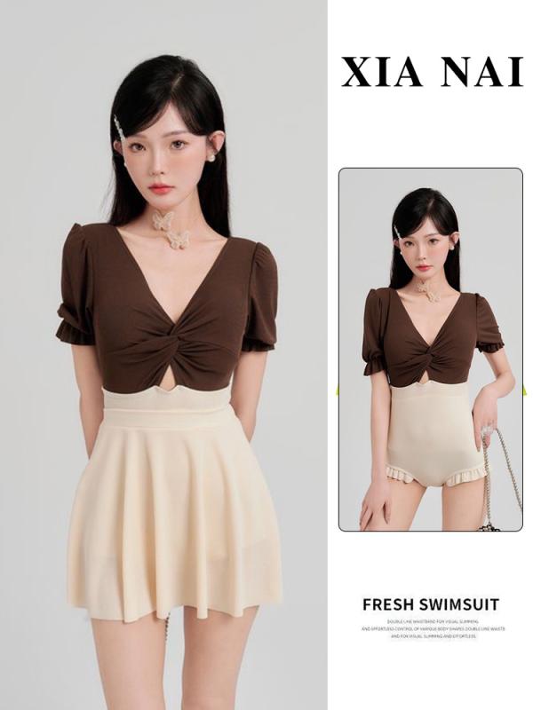 水着 レディース ワンピース 体型カバー 温泉 競泳用 無地 半袖 ショートパンツ 伸縮性 ポリエステル(x2)