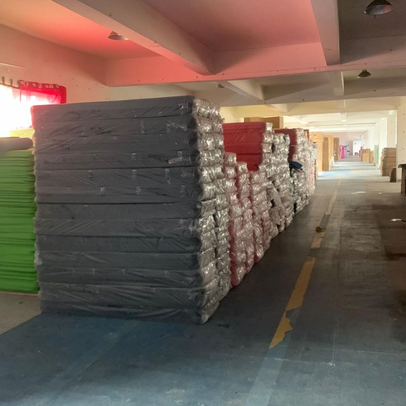 ヨガマット キッズ 女の子 子供用 ダンスマット 練習用 厚手 ストライプ 150cm ピンク系 グリーン パー..