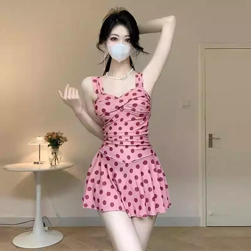 水着 レディース ワンピース スカート式 体型カバー 小胸 盛れる 着痩せ ピンク系 少なめ リゾート ビーチ スイムウェア かわいい おしゃれ ポリエステル(x2)