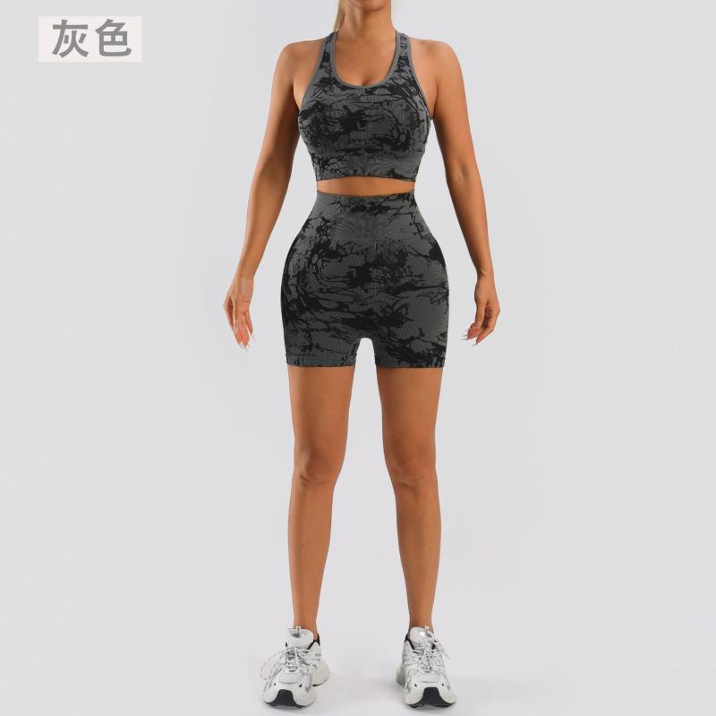 ヨガウェア レディース 高腰 美尻 ショートパンツ スポーツブラ セットアップ ノースリーブ ポリエステ..