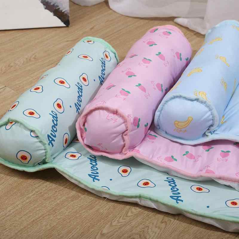 ペット用 クールマット 犬 猫 冷却マット ひんやりマット 夏用 涼感冷感マット 通気性 滑り止め 防水 ..