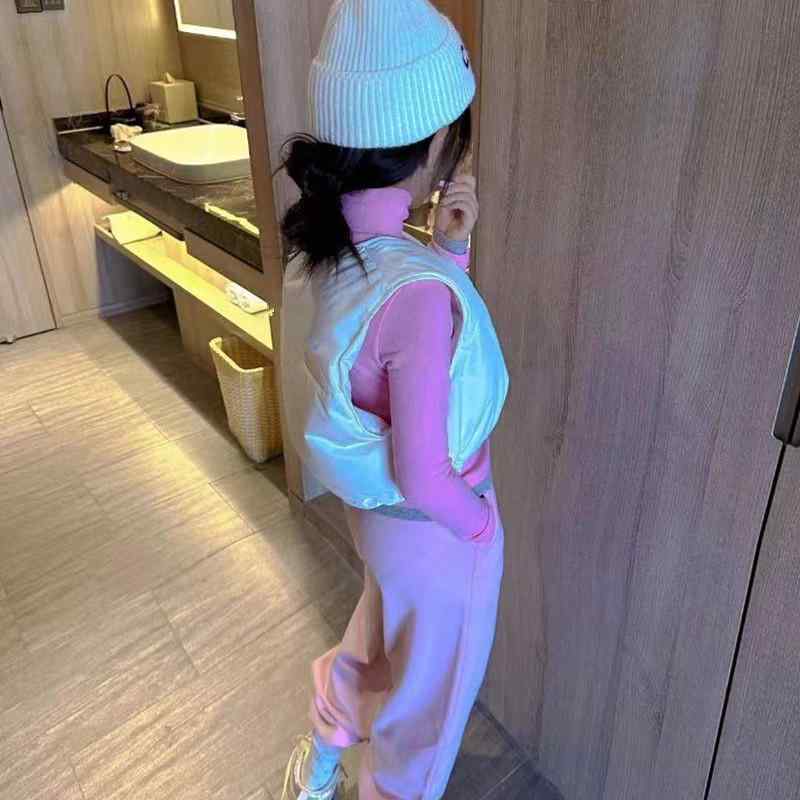 子供服 ベスト 秋冬 ダウンベスト 女の子 男の子 アウター ショート丈 チョッキ インナー 中綿入り 8歳..