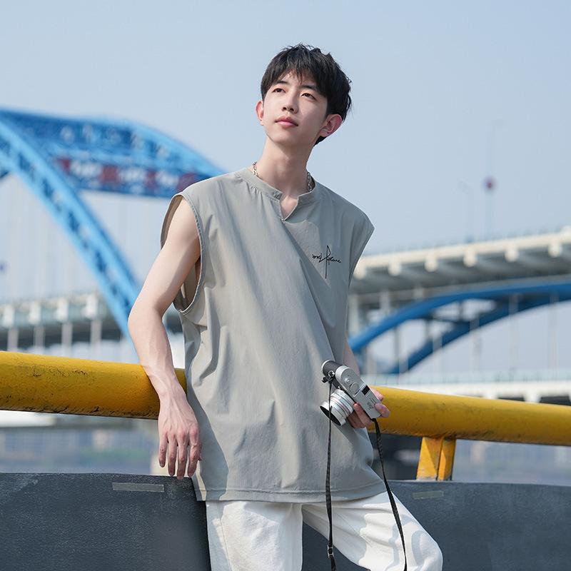 タンクトップ メンズ 男性用 接触冷感 Vネック ノースリーブ トップス 部屋着 ルームウェア スポーティ..