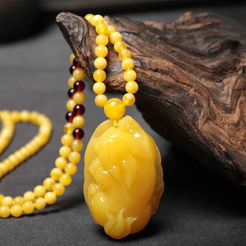 ネックレス レディース バルト海産 蜜蝋 貔貅 ペンダント 鶏油黄 オールドアンバー ひょうたん ロング ..