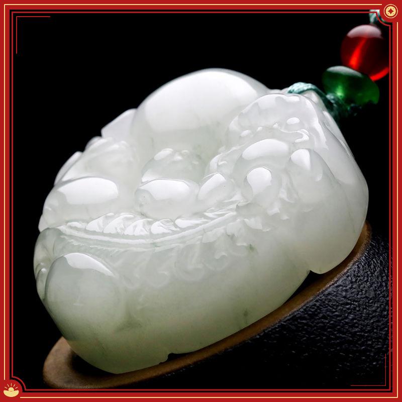 ネックレス レディース メンズ 天山翠 貔貅 ヒキュウ 立体 玉石 翠色 白玉 ペンダント お守り