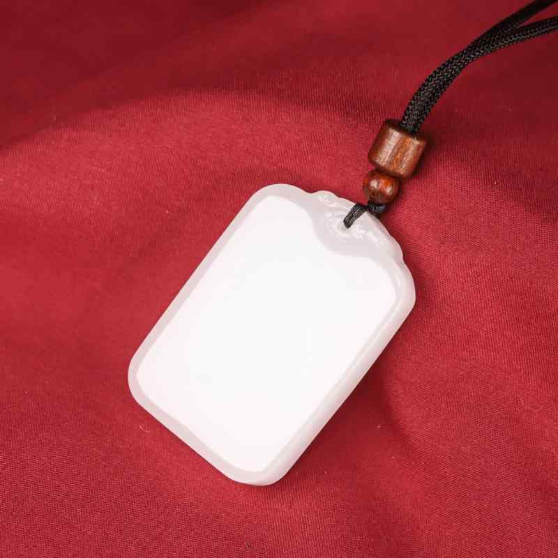 ネックレス メンズ 新疆和田玉 ペンダント 羊脂玉 無事牌 パン型 アクセサリー 男性用 ファッション