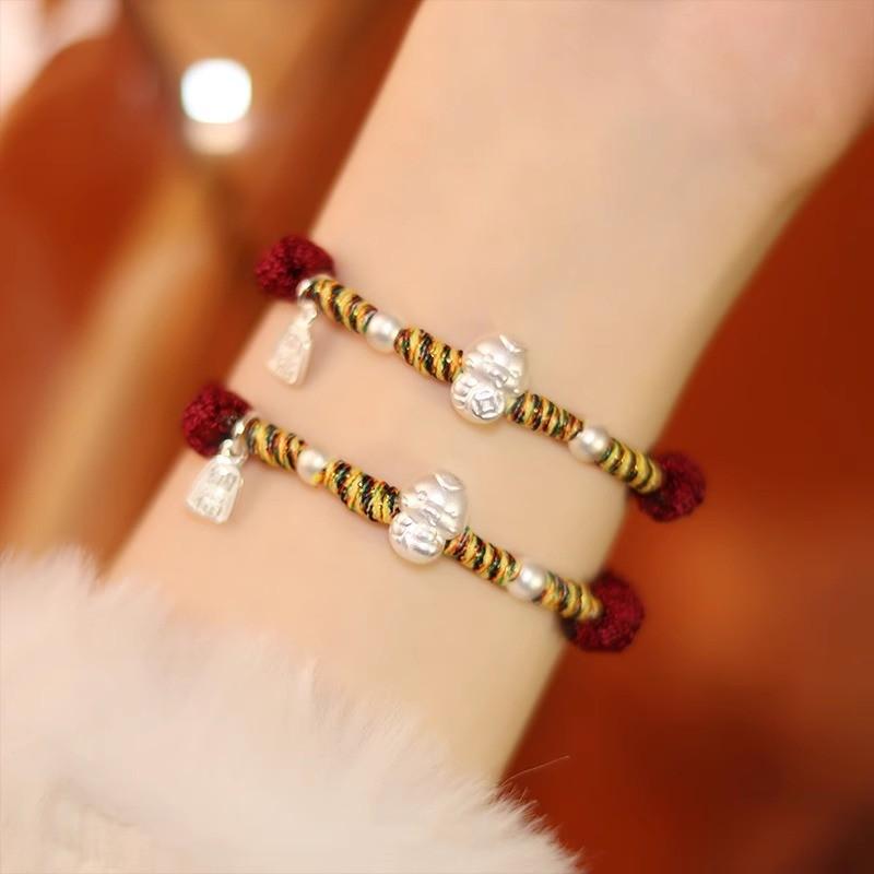 ブレスレット 男女兼用 手編み 赤紐 腕輪 お守り ラッキーアイテム 酒红色