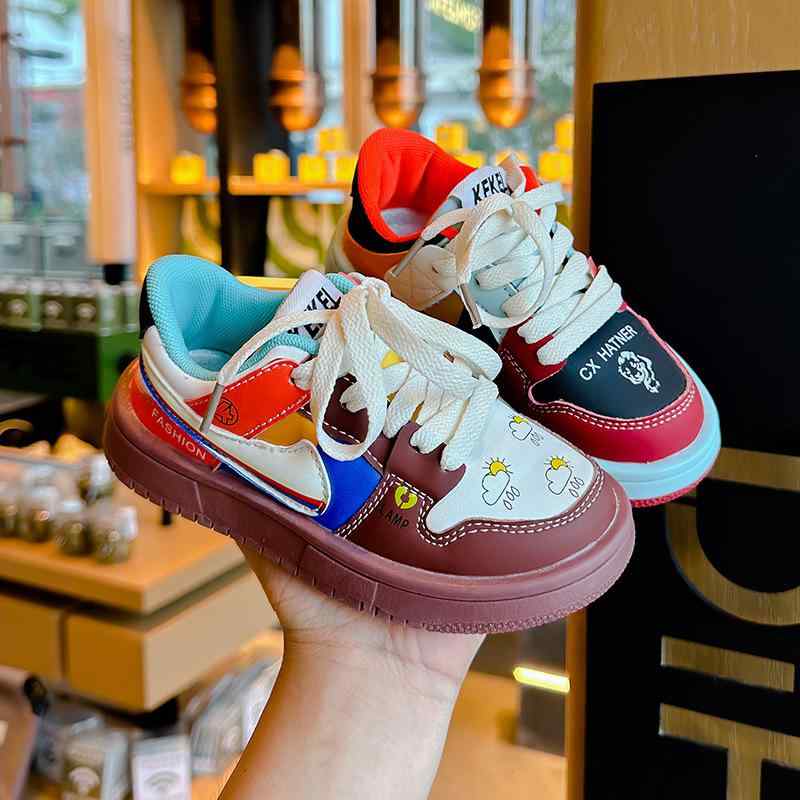 スニーカー キッズ 子供 男女兼用 厚底 通気性 耐摩耗性 ローカット 春夏 秋 運動靴 カジュアル かわい..