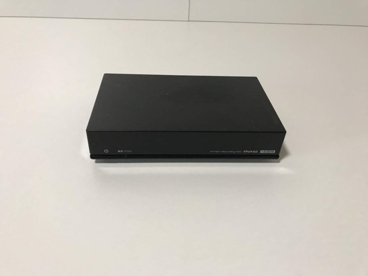 【中古】I-O DATA テレビ用USB接続ハードディスク 1.0TBモデル AVHD-U1.0Q