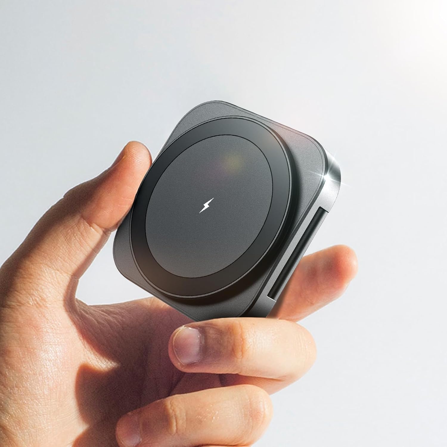 【送料無料】LISEN Magsafe充電器 業界極小サイズ マグセーフ充電器 2in1 スタンド  ...