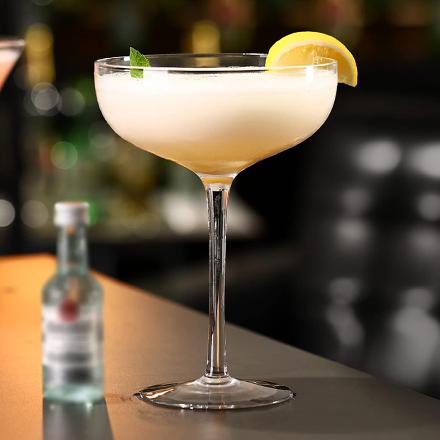 マティーニグラス クリスタルガラス 460ml マティーニカップ カクテルグラス シャンパングラス テイスティング ワイン マーガレット ウィスキー デザート 飲み スホーム ドリンク ワイングラス