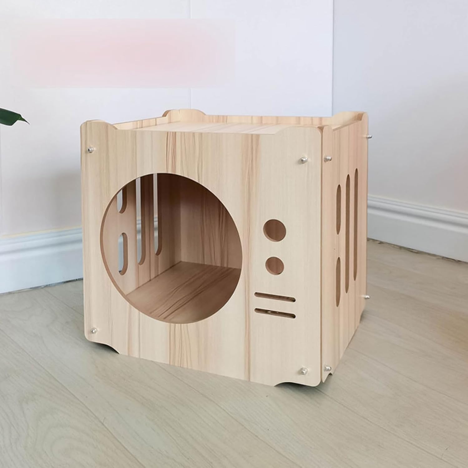 ペットハウス テレビ型 木製品 ケース型 頑丈 室内 室外 ペットベッド 通年適用 清潔便利 お手入れ簡単..