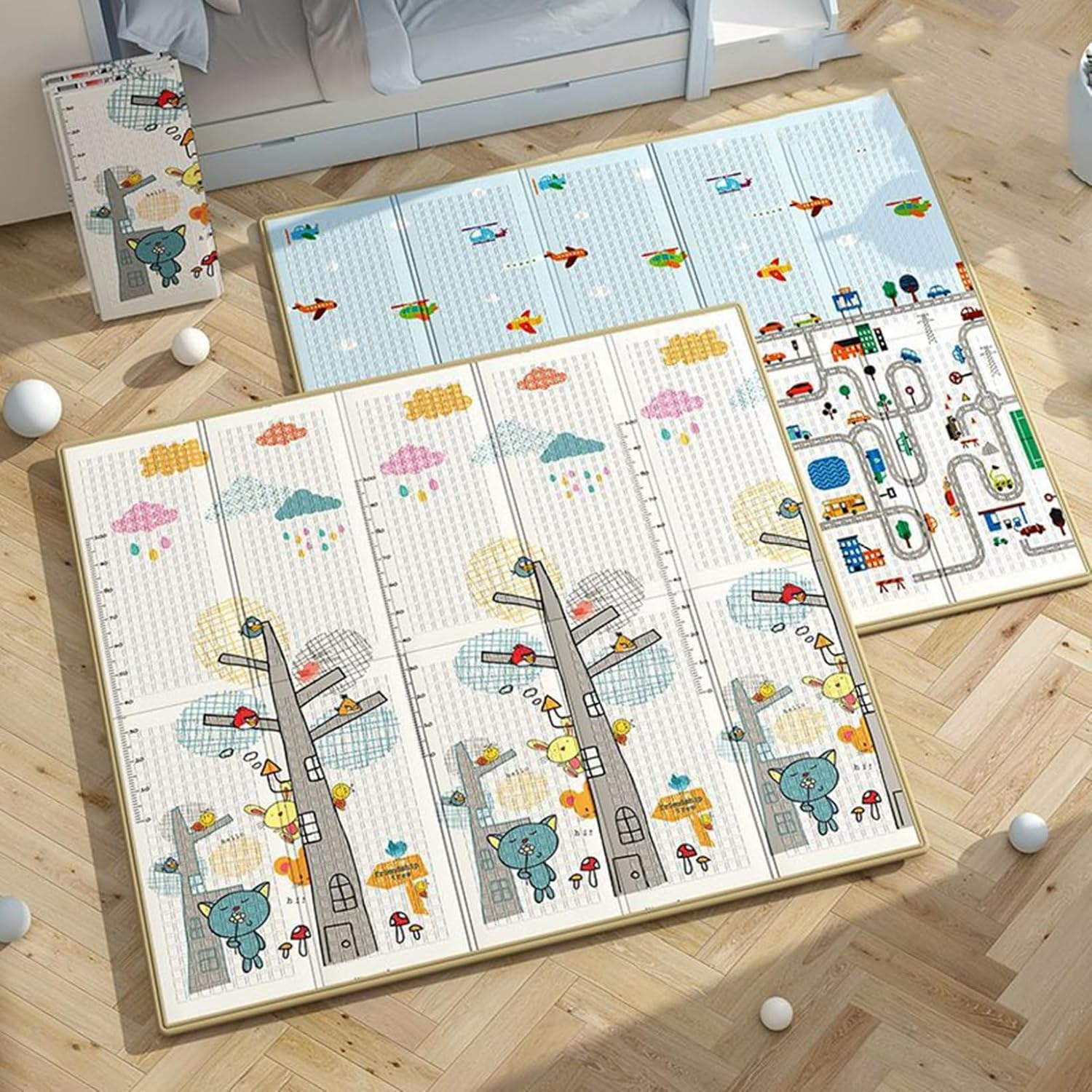 遊びマット ベビープレイマット ベビーマット 折りたたみ式 収納便利 両面使用 防音 プレイマット 防水 安全素材 滑り止め 赤ちゃん 折りたたみマット 暖房応対 ケガ防止 幼稚園 2.0m*1.8m