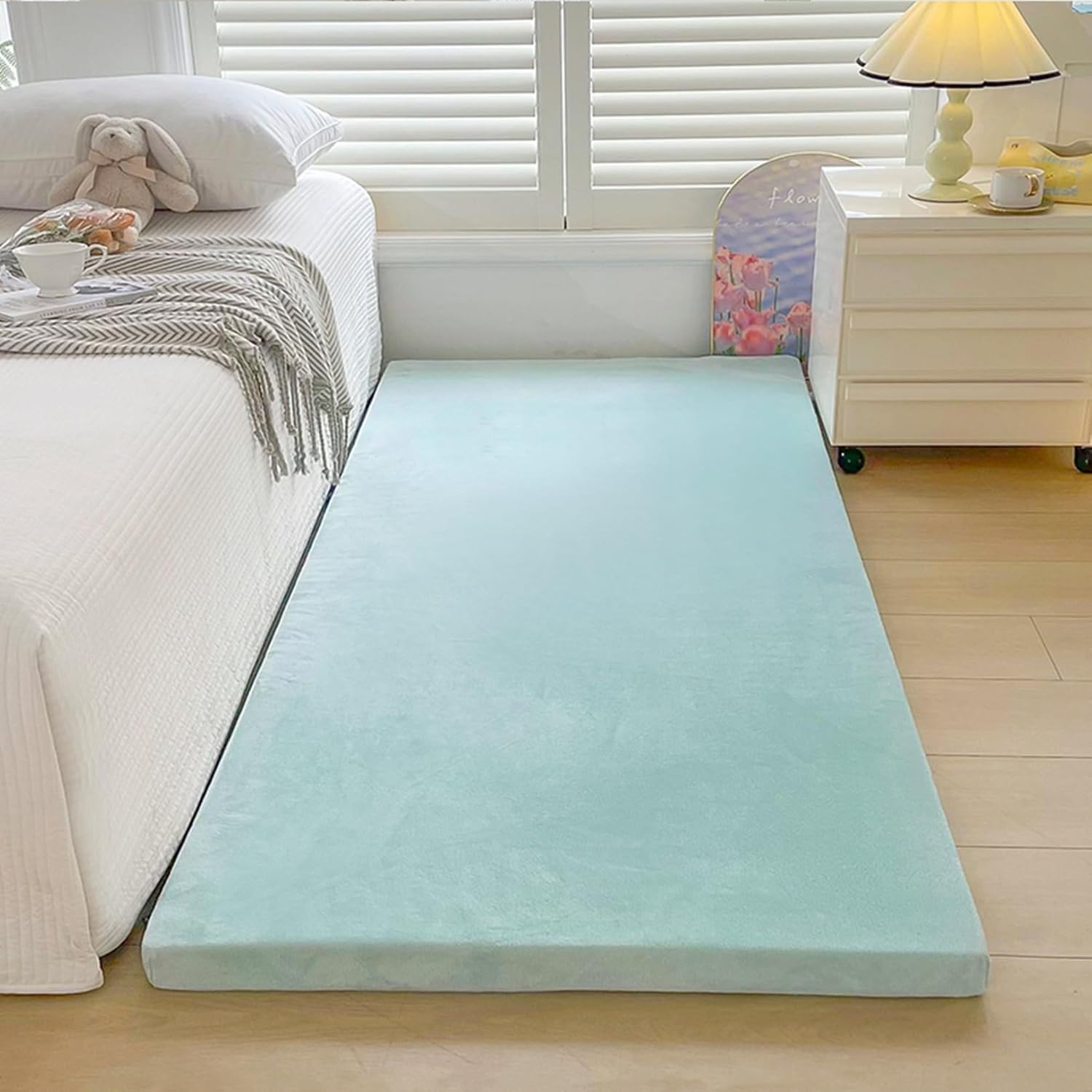 カーペット 絨毯 プレイマット 洗える 無地 厚み5cm/8cm 北欧 遊びマット 柔らかい 低反発 折り畳みラ..