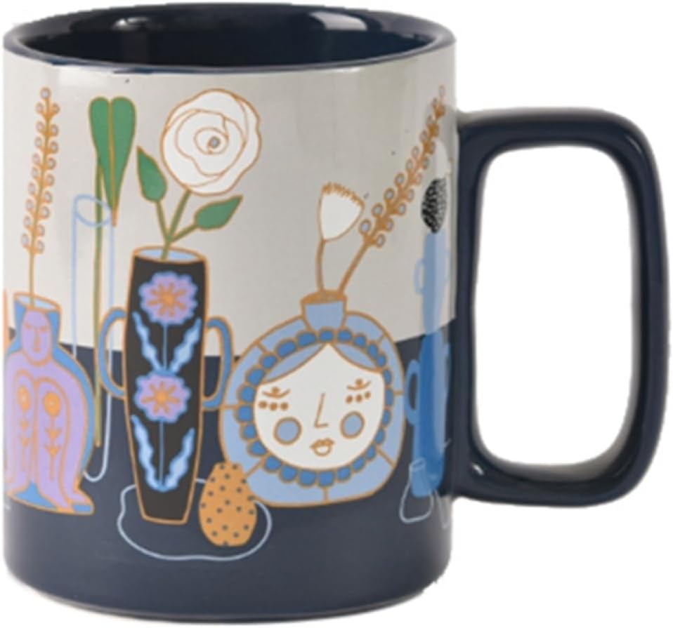 　　　 -------商品詳細------- 【製品仕様】大口径のデザインは直接コーヒーをドリップすることもできます。コーヒーや紅茶などホットまたはアイスの飲み物を楽しみましょう。お家やオフィスでの普段使いはもちろん、キャンプなどのアウトドアにも活躍しています。 【使いやすいフォルム】カップの大きいハンドルは快適なグリップを確実にします。電子レンジ使用可能です。絶妙なデザイン、ホットココア、ミルク、コーヒー、ジュースをお楽しみください。 【インテリア】優しい色合いに加え、持ちやすく、使いやすいサイズ感が魅力のマグカップです。コーヒーだけでなく、お茶やミルクなど様々な飲み物を美味しく味わうことができます。やさしさが伝わる贈り物です。どんなスタイルにも美しく調和し、デスクやキッチンに置かれると、空間を一層魅力的に彩ります。 【プレゼント】日常使いはもちろん、お友達やご両親、パートナー、ご家族へのプレゼントにも最適です。母の日、父の日、誕生日、引越し、カップル記念、結婚記念、退職祝いなどの祝日に適用します。 【安心のサポートサービス】:検品、品質には万全を期しておりますが、万が一初期不良が発生した場合は、当店が責任をもって交換、返品対応をさせて頂きます。ご不明点がございましたら、遠慮なくご連絡を頂きますようお願い申し上げます。説明 商品紹介 セラミック製マグカップの耐摩耗性の高さは、最高品質のまま末永くお使いいただけることを保証します。 マグカップセットは、電子レンジ、食器洗い機、冷蔵庫に対応しているので、日常のあらゆるシーンで製品をお使いいただけます。 誕生日ギフト、クリスマスギフト、交換ギフトとしても素敵です。友人、同僚、親戚へのオリジナルで便利なプレゼントです。 (注意事項) 出荷前に出荷検査しますが、制作工芸の原因で、多少の傷は避けられません。完璧な商品をお求めのお客様、ご注文をご遠慮下さいませ。 商品写真は撮影環境やパソコンのディスプレイなどによって実際の商品カラーと少し異なる場合がございます。サイズは2-3cmの誤差があるかもしれません。予めご了承くださいませ。 また何か分からないところがありましたら、ご遠慮なくメールにてお問い合わせください。