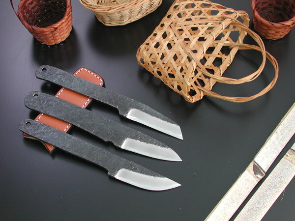 初心者お試商品 土佐万能小刀青鋼 B型(ドロップ型)両刃皮ケース付通販格安セール情報 楽天 通販