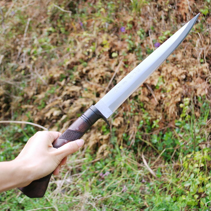 【予約販売】剣鉈 土佐大鎧通 280mm 9寸3分 両刃 白鋼 表面磨 樫柄 オイルステン 黒鍔輪 朴木鞘付 真田紐 チェッカー 豊国作 和式刃物通販格安セール情報 楽天 通販