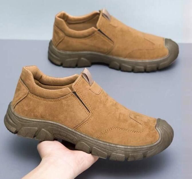 父の日 スニーカー 履きやすい 作業靴 シューズ アウトドア 耐摩耗 ブラウン 紐なし シンプル スリッポン グレー 送料無料 軽量 通気性 つま先保護 作業用...