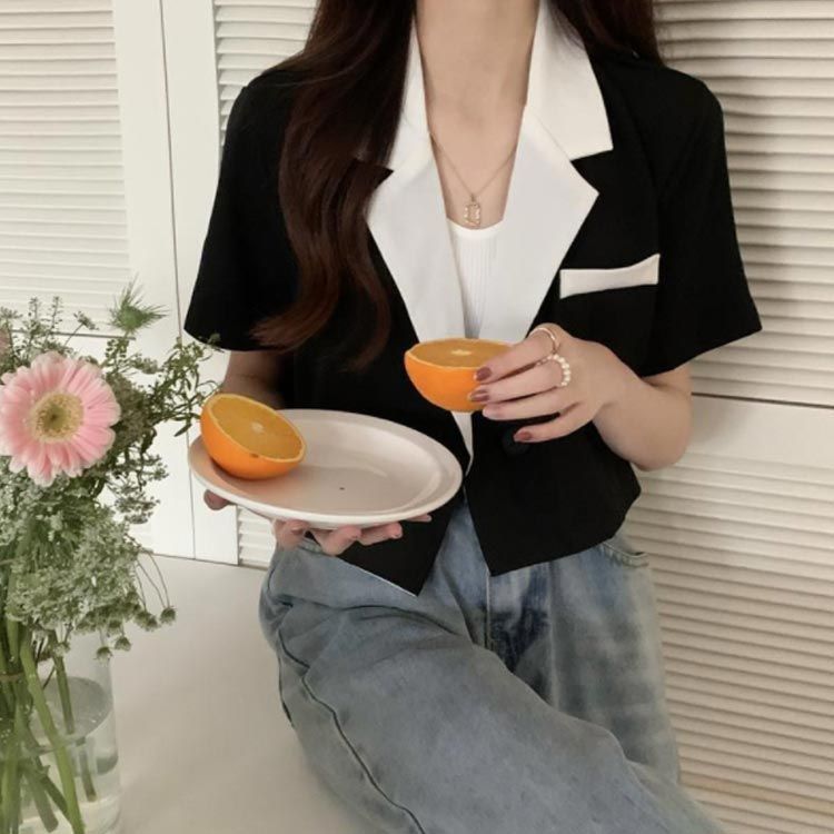 夏スーツ おしゃれ 夏 テーラードジャケット ジャケット 通勤 薄手 サマー 事務服 サマースーツ 半袖 涼しい 卒業式 お出かけ 春夏 アウター 配色 春 送料無料 シャツジャケット サマージャケット オフィスカジュアル ショート丈 洗える レディース