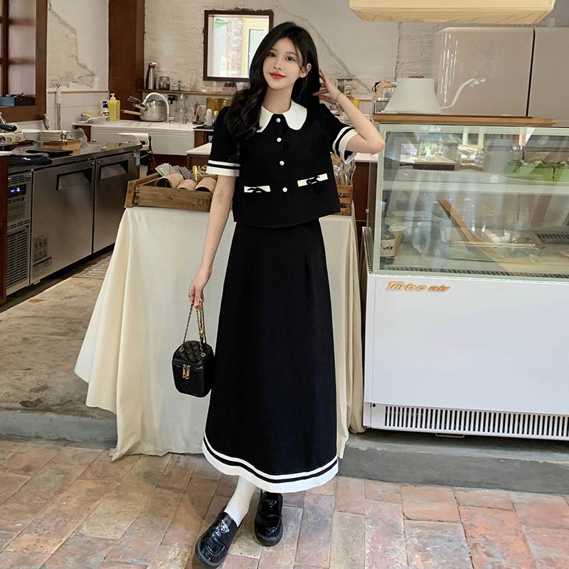 きれいめ 大人可愛い ポケット 2点セット 上下セット M ボタン L 存在感 半袖ジャケット セミフレア エレガント 上品 ガーリー フェミニン パフスリーブ ラブリー おしゃれ レディース スーツ こなれ感 襟付き レトロ セットアップ お洒落 抜け感 XL ロングスカート キュート
