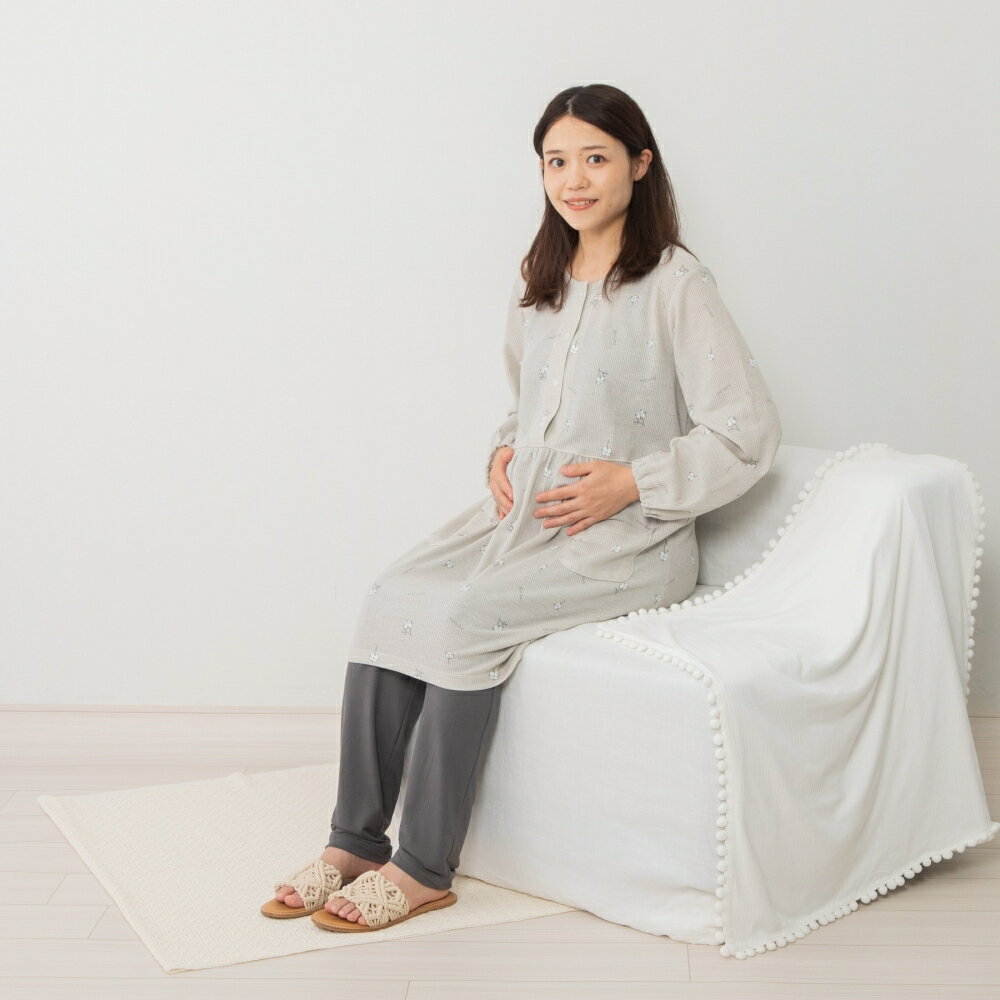 Petit jouet for maternity プティジョエット 長袖ウエスト切替パジャマ 腹巻レギンス ワッフル コットンフラワー柄(ベージュ×M-L)