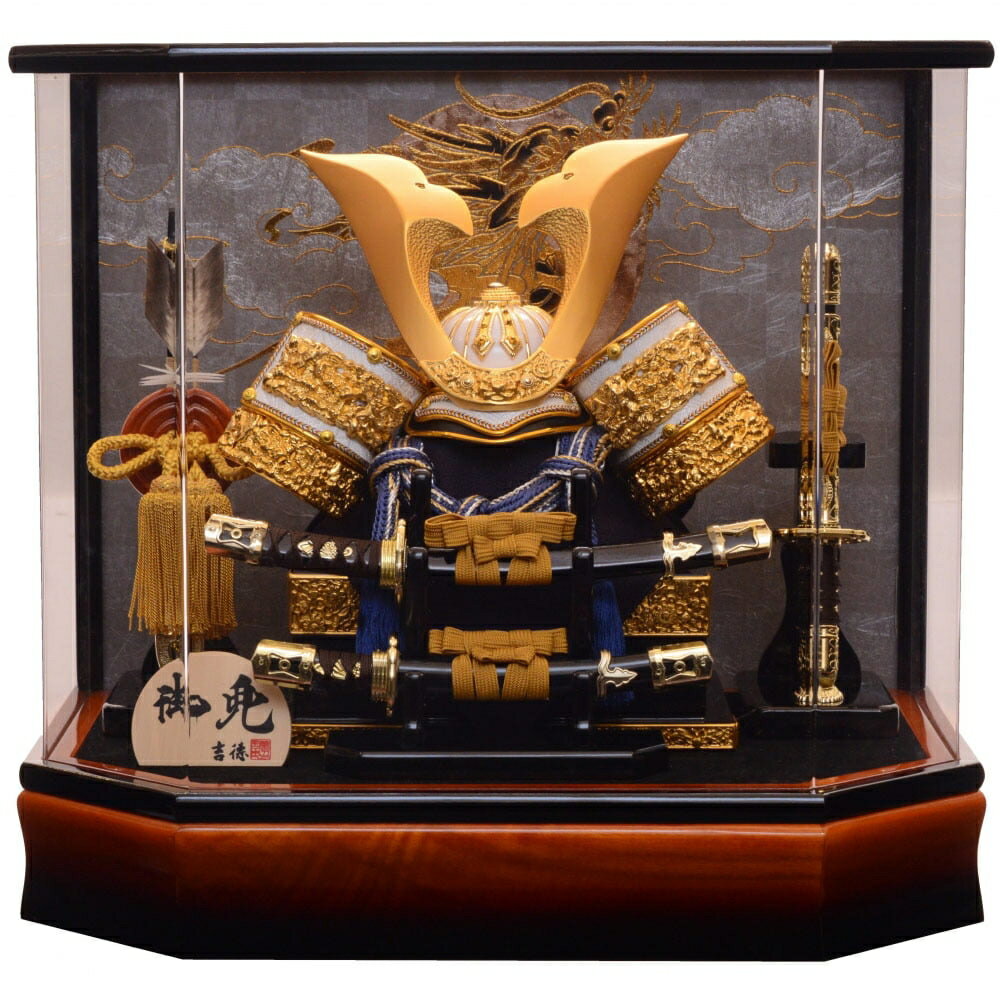 【五月人形】兜飾り ケース飾り「立体鍬形雲龍六角アクリルケース」 (538770) 男の子 トイザらス・ベビーザらス限定【メーカー直送】