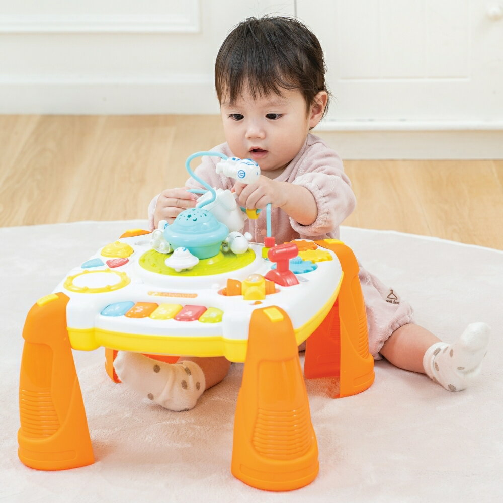 トップトッツ 両面遊べる！2Wayアクティビティテーブルのサムネイル