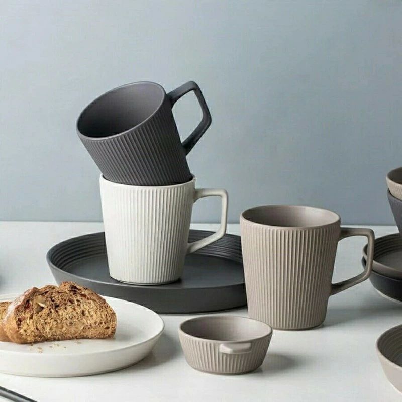 マグカップ 大きめ コーヒーカップ 陶器 マット 大容量 北欧 シンプル おしゃれ プ...