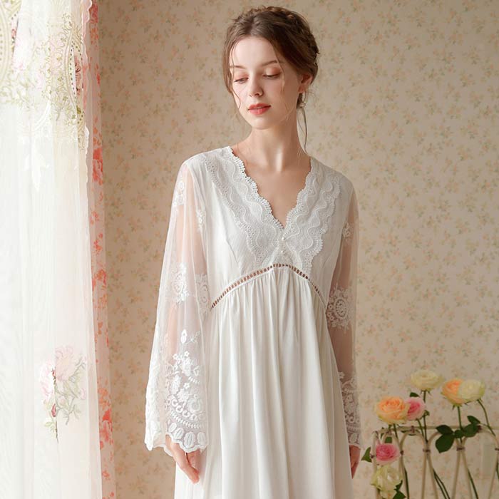 Negligees - ロング丈 ネグリジェ ワンピース お姫系 ルームウェア 長袖 可愛い 刺繍 レース ナイトドレス マキシ丈 柔らか エレガント パジャマ