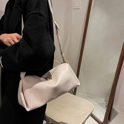 軽い ミニ ボストンバッグ 小さい 上品 大人 ショルダーバッグ 大容量 軽量 高級感 肩掛けバッグ レディース ファスナー ショルダー バッグ 合皮 鞄 カバン 肩掛けバッグ 幅広肩ベルト 通勤 斜めがけ 軽い ミニ ボストンバッグ 小さい 上品 大人 ショルダーバッグ 大容量 軽量 高級感 肩掛けバッグ レディース ファスナー ショルダー バッグ 合皮 鞄 カバン 肩掛けバッグ 幅広肩ベルト 通勤 斜めがけ
