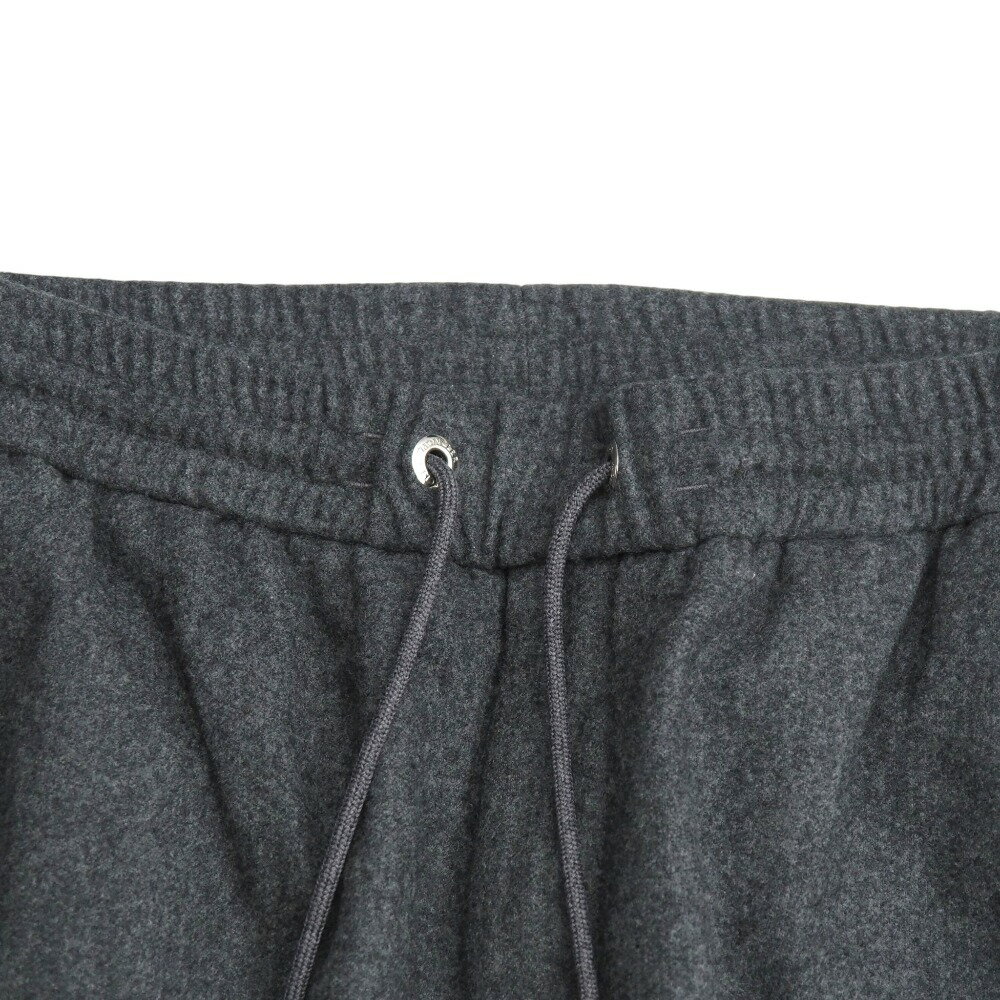 ■美品■MONCLER モンクレール パンツ サイズ46 テーパード スウェットパンツ ウール ロゴラバープレート イタリア製 ブランド古着【中古】20251114/RA6523