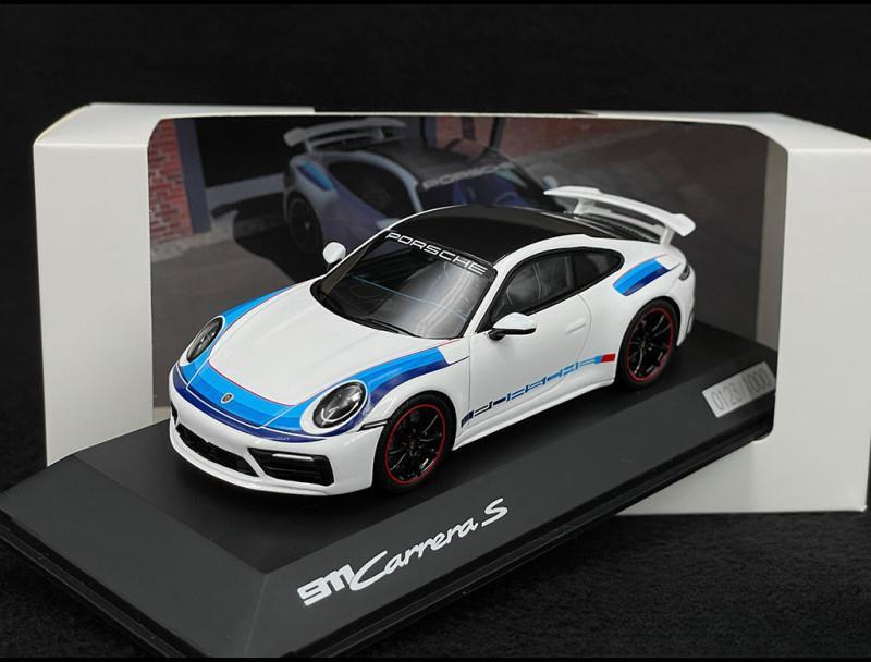 乐天商城 - Porscheポルシェディーラーモデル 911 Carrera 4S Aero Kit Type 992 2022 White Blue 1/43 Spark