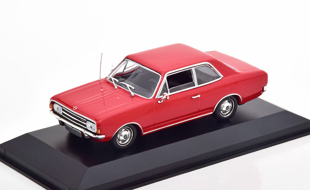 Opel Rekord C セダン 1966 レッド / Minichamps 1/43 ミニカー