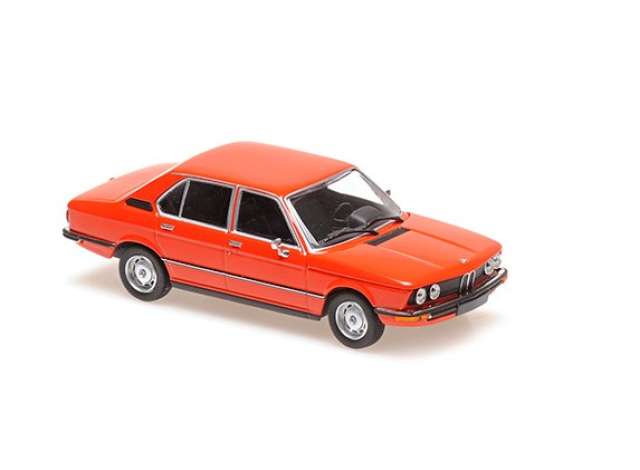 BMW - 1972 BMW 520、レッド/ Maxichamps 1/43 ミニカー