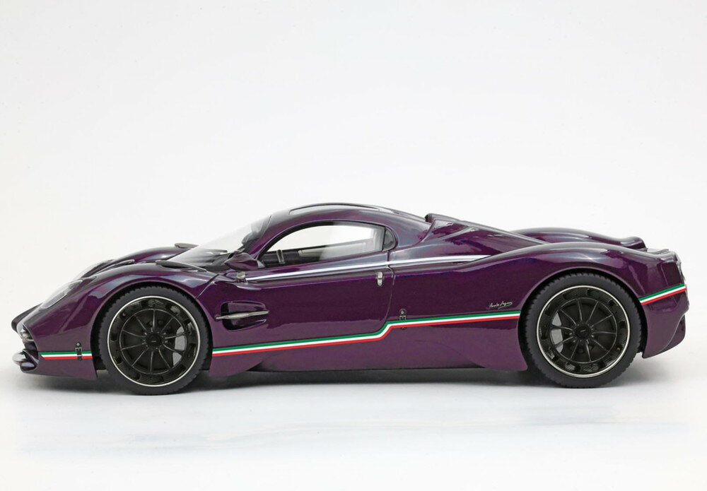 【予約】Pagani Utopia クーペ ヴィオラ香港 イタリアンストライプ/ BBR 1/18 ミニカー