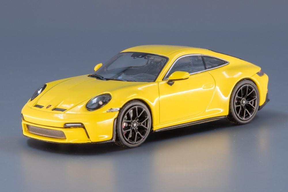 Porsche 911 GT3 Touring 2021 イエロー ブラ