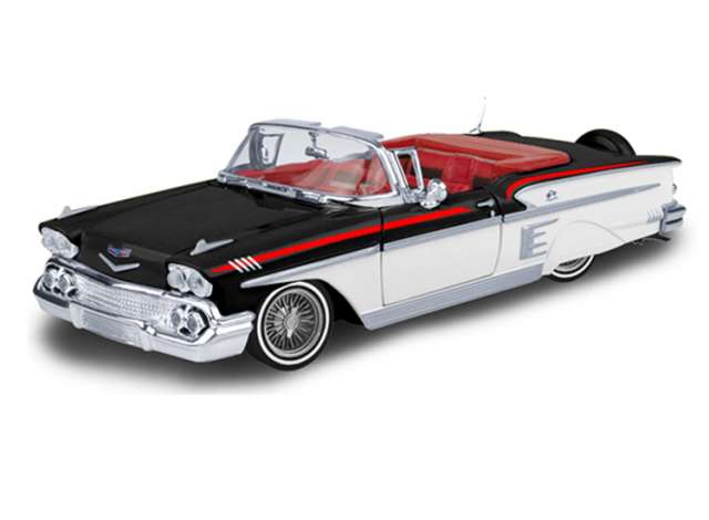 1958 シボレー インパラ ブラック/ホワイト 1958 Chevrolet Impala / Motor Max 1/24 ミニカー