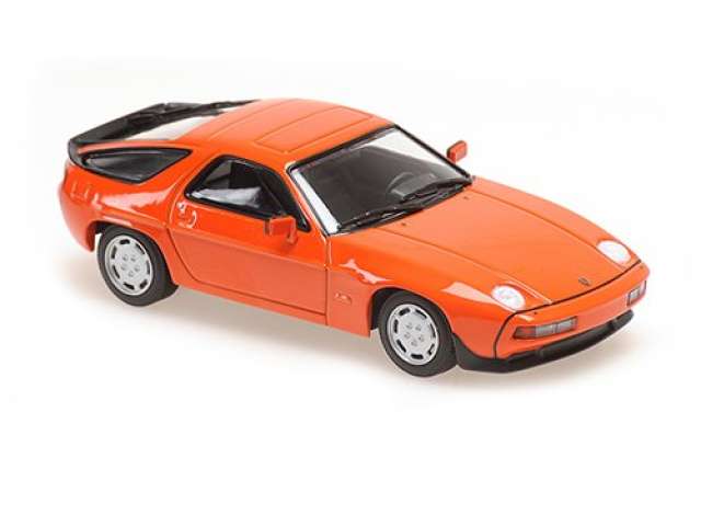楽天市場】ミニカー 1／43 ポルシェ928の通販