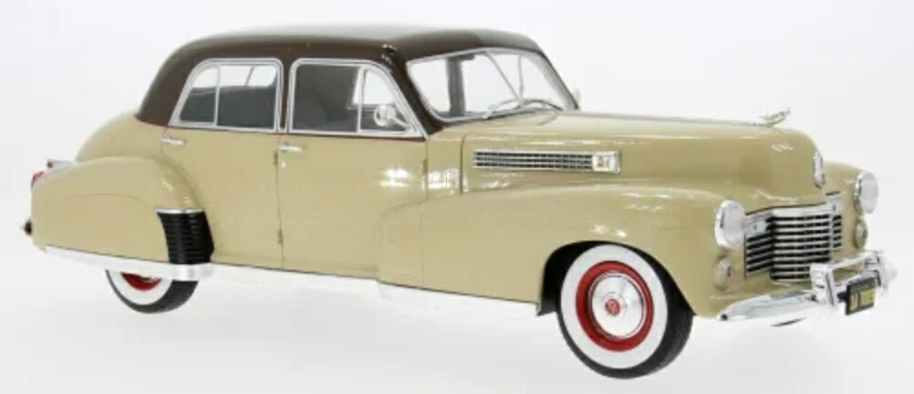 Hot Wheels - 【予約】2026年発売予定CADILLACキャデラック FLEETWOOD SIXTY スペシャル セダン 1941 ベージュ ダークブラウン / MCG 1/18 ミニカー