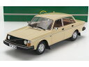 VOLVO 244DL 1975 クリーム/ Cult-Scale 1/18 ミニカー