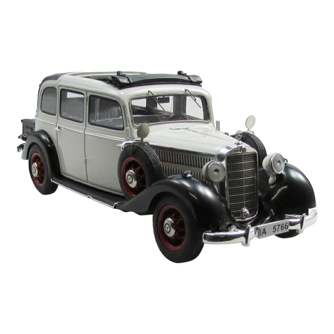 2026年発売予定 Mercedes Benzメルセデスベンツ 230 (W143) Pullman Landauletプルマンランドーレ Semiconvertible Cl / ESVAL 1/43 ミニカー