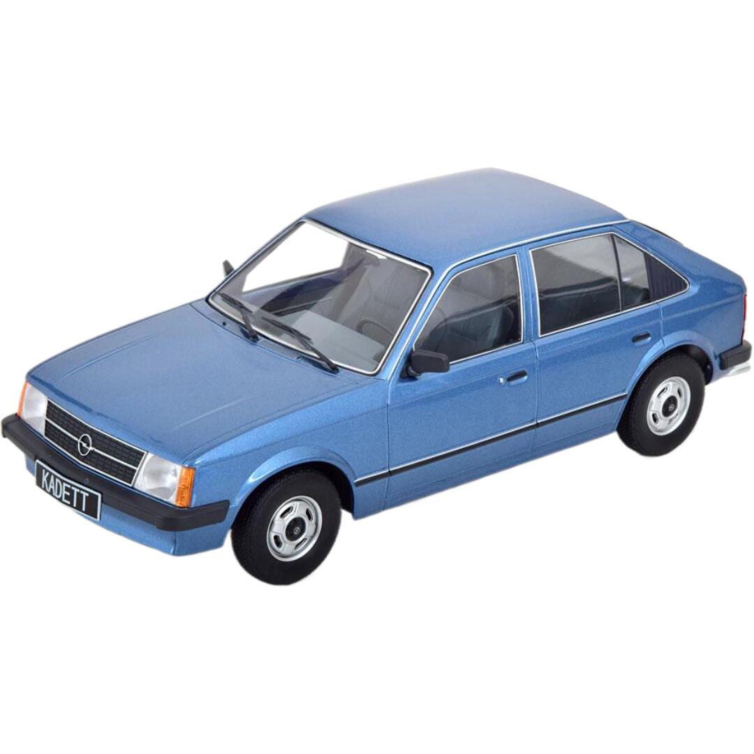 Opelオペル Kadettカデット D 1984 ブルーメタリック / TRIPLE9 1/18 ミニカー