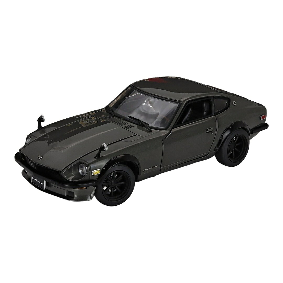 ▶ PRODUCT DETAILS メーカー Sun Star スケール 1/18 商品状態 新品 ⚠ 海外製品に関するご案内 本製品は精密ディスプレイモデルのため、製造工程上、個体差が見られる場合がございます。微細な塗装の個体差・エッチングパーツのわずかなズレ・ケース／外箱の軽微なダメージ等がこれに該当します。これらはメーカー基準で良品とされており、当店でも良品として取り扱っております。あらかじめご了承ください。 ▶ NOTICE お届け時期について お届けの目安の記載を必ずご確認ください。 在庫について 他サイトとの併売のため、在庫切れの場合がございます。売り切れの際はメールにてご連絡いたします。 予約商品について 銀行振込・コンビニ決済のお支払い期限はご注文日から14日以内です。予約品は代引き・クレジット決済をご選択ください。発売予定日は確定日ではなく、大幅な延期・中止、入荷数量の減少が生じる場合がございます。 ご注意事項 輸入品の性質上、外箱に傷みなどがある場合がございます。あらかじめご了承ください。