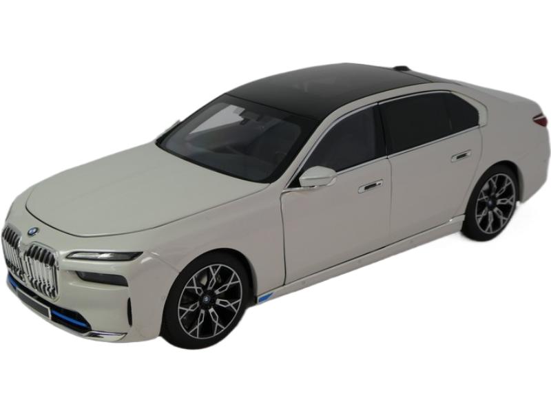Rakuten - BMW i7 2022年/ MINICHAMPS 1/18 ミニカー