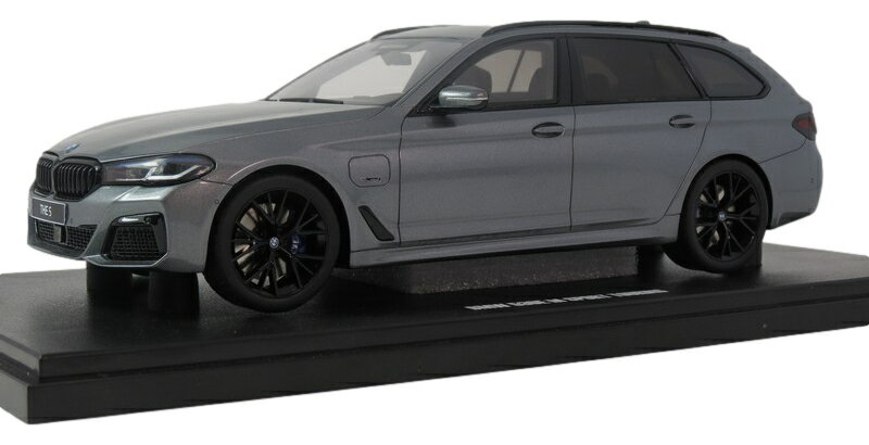BMW 530E XDrive Mスポーツ ツーリング 2023年/ GT SPIRIT 1/18 ミニカー