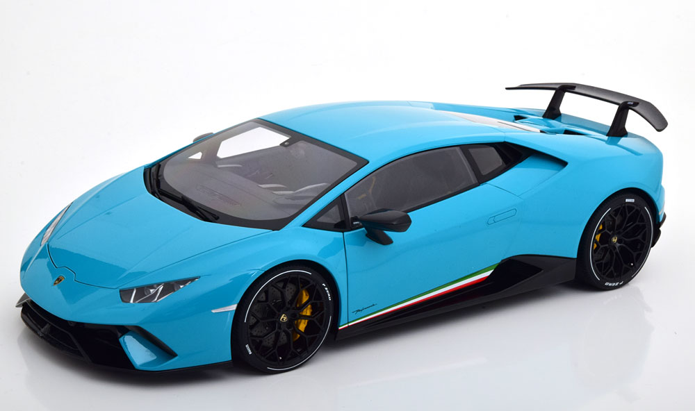 Lamborghini ���饫�� �ڥ�ե���ޥ�� 2017/ AUTOart 1/12 �ߥ˥���